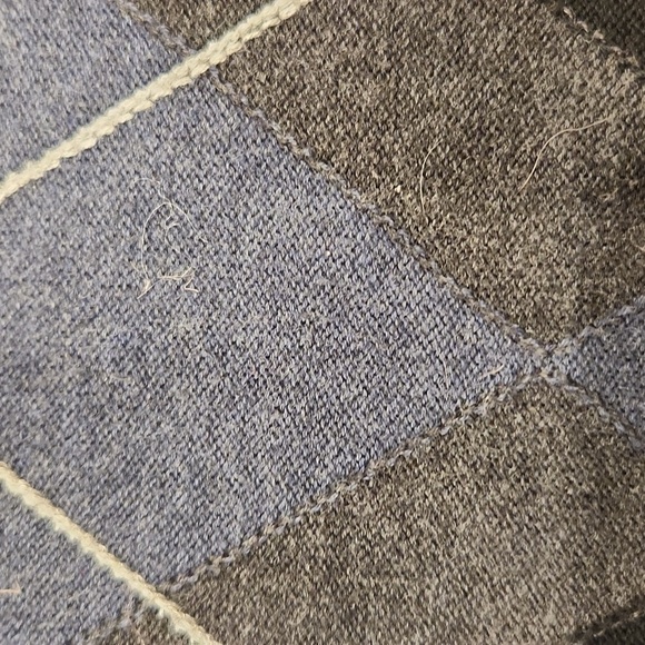 BKE Slim Fit Quarter Zip Argyle Sweater - Picture 7 of 8